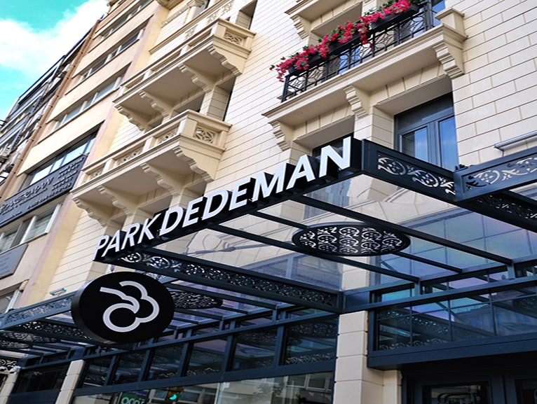 PARK DEDEMAN ���L� M�SAF�RLER�N� A�IRLAMAYA BA�LADI!